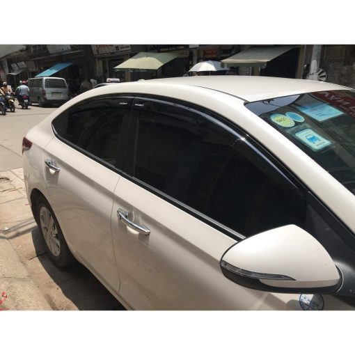 Vè Che Mưa Xe Hyundai Accent 2018- 2020, 2021,2022, 2023 nhựa đen dày - Hình ảnh 9