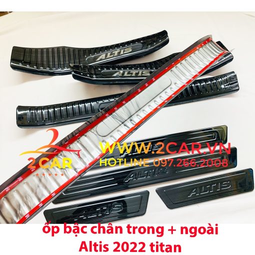 Ốp bậc cửa, nẹp bước chân trong ngoài TOYOTA ALTIS 2022+ chất liệu Titan cao cấp - Hình ảnh 3