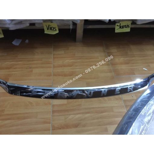Ốp Tay mở cốp xe Fortuner 2017- 2021, 2022,2023 nhựa ABS mạ crom cao cấp - Hình ảnh 2