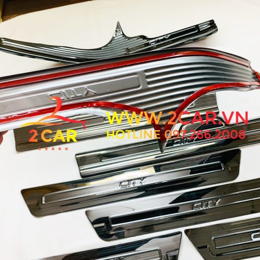Ốp bậc chân trong, ngoài xe Honda City 2015-2020, 2021-2022 chất liệu Titan cao cấp - Hình ảnh 3