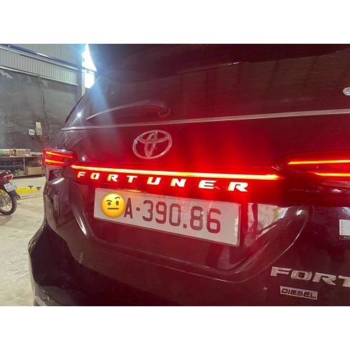 Led cốp sau xe fortuner 2017-2023 đèn 2 màu trắng và đỏ cao cấp - Hình ảnh 3