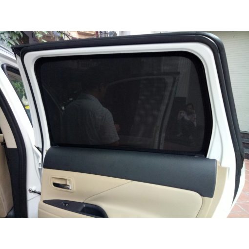 Rèm che nắng 4 kính sườn xe Outlander 2016 - 2023 - Giá 1 bộ có nam châm hít - Hình ảnh 3