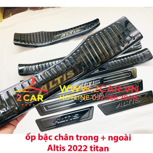 Ốp bậc cửa, nẹp bước chân trong ngoài TOYOTA ALTIS 2022+ chất liệu Titan cao cấp - Hình ảnh 4