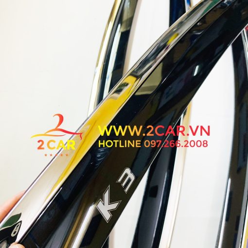 VÈ CHE MƯA XE KIA K3 2021-2022 nhựa đen viền chỉ INOX cao cấp - Hình ảnh 5