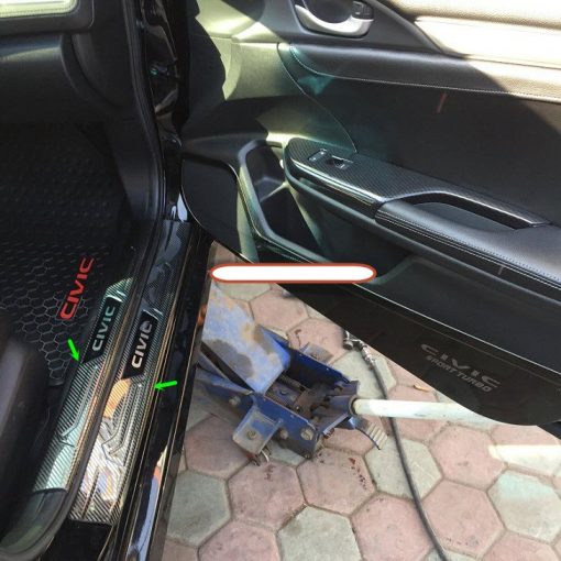 Ốp bậc cửa, nẹp bước chân, chống trầy bậc cốp trong ngoài Carbon xe Honda Civic 2022, 2023 vân cacbon cao cấp - Hình ảnh 5