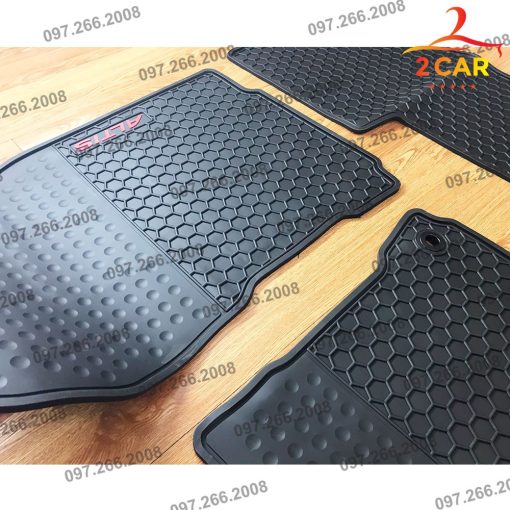 Thảm sàn, lót sàn cao su xe Toyota Altis 2014 - 2021, 2022, 2023 chuẩn form xe không mùi - Mẫu tổ ong chữ đỏ - Hình ảnh 6