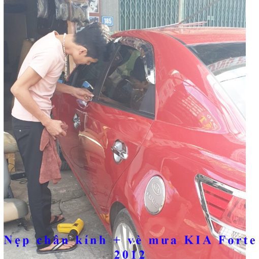 Nẹp viền chân kính Kia Forte 2010-2018 - Hình ảnh 6