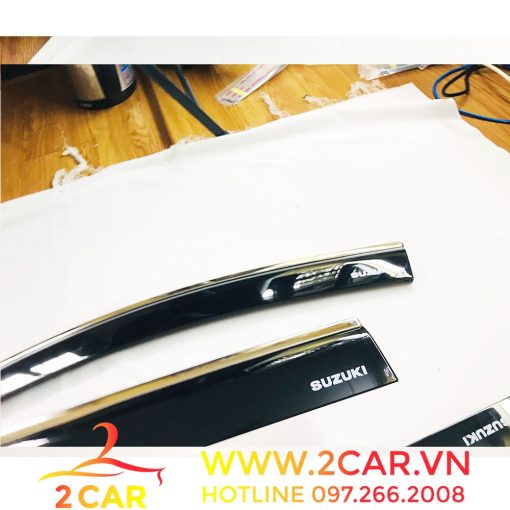 Vè che mưa xe Suzuki XL7, XL-7, Ertiga 2019- 2020 2021 2022 2023 chỉ inox cao cấp - Hình ảnh 6