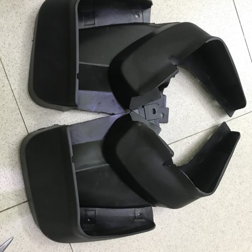 Chắn bùn nhựa dẻo xe Honda Civic đời 2006 2007 2008 2009 2010 2011 2012 ( kèm ốc vít) - Hình ảnh 7