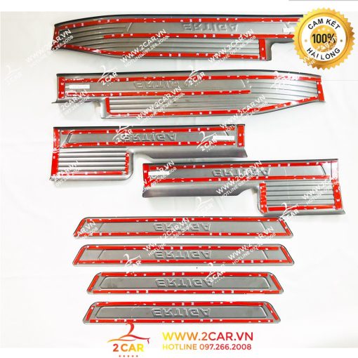 Ốp Bậc Cửa, Nẹp Bước Chân Xe Suzuki Ertiga 2019-2020, Titan cao cấp - Ảnh 7