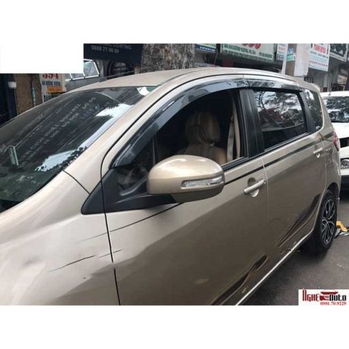Vè che mưa xe suzuki Ertiga 2019-2021 nhựa đen dày - Hình ảnh 7