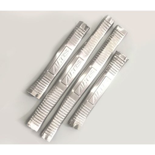 Ốp bậc cửa, Nẹp bước chân trong, ngoài xe Toyota Altis 2014 - 2021 chất liệu inox - Hình ảnh 7