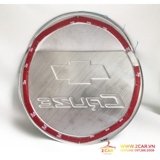 Ốp Nắp Bình Xăng Xe Chervolet Cruze Hàng inox sáng bóng - Hình ảnh 3