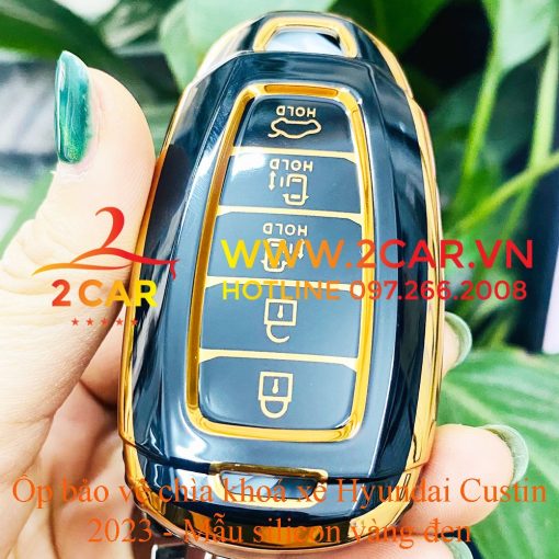 Ốp bảo vệ chìa khoá xe Hyundai Custin 2023-2004 mẫu Silicon vàng đen cao cấp - Hình ảnh 4